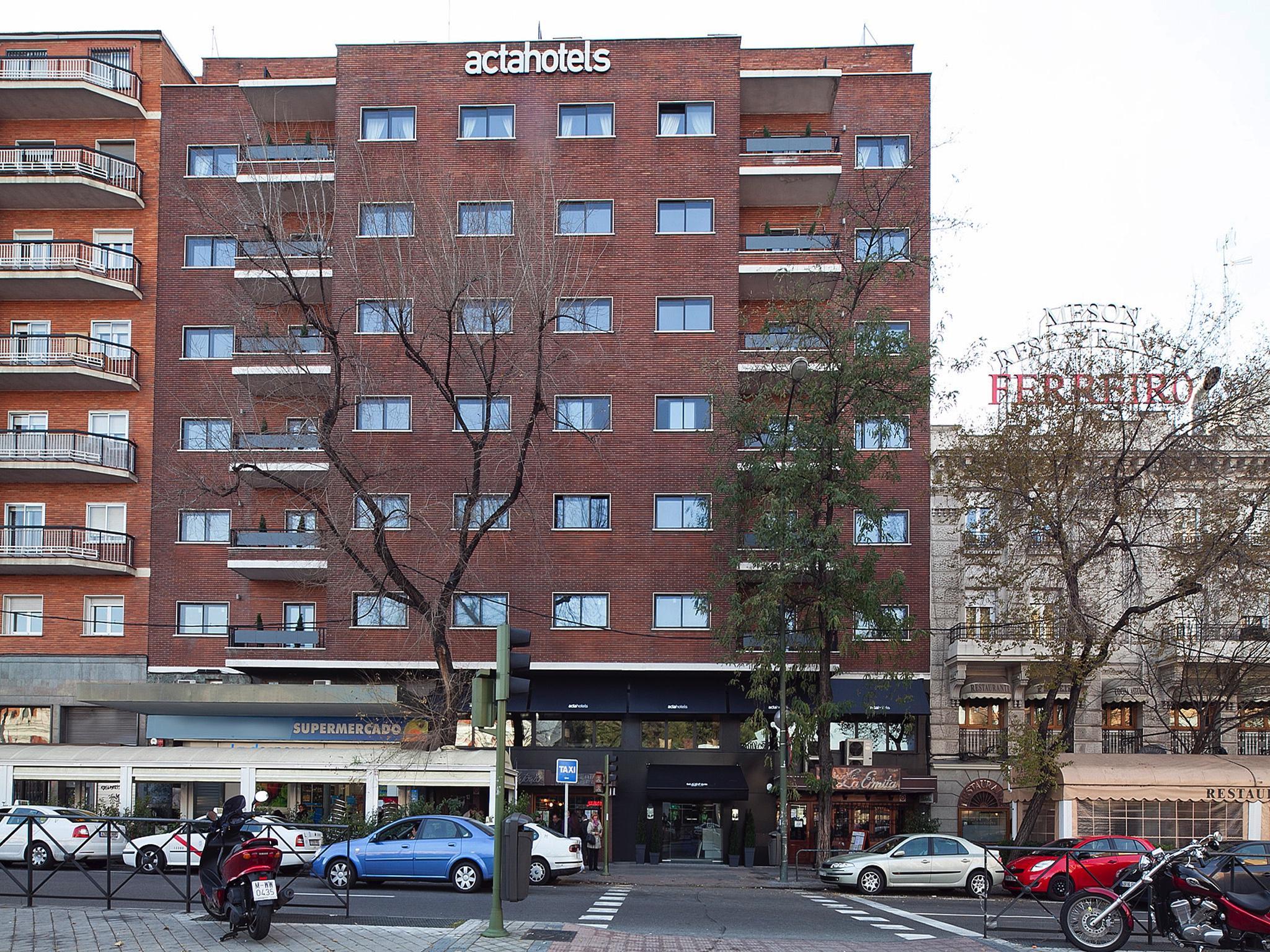 Hotel Acta Madfor Madrid Exterior foto